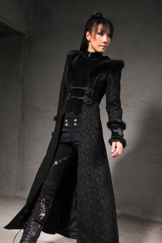 manteau long noir classe