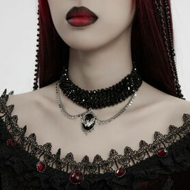 Collier gothique PUNK RAVE 'Bat Queen'