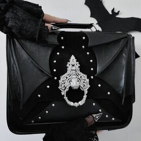 Grand sac de voyage gothique en forme de cercueil KILLSTAR 'in ur web
