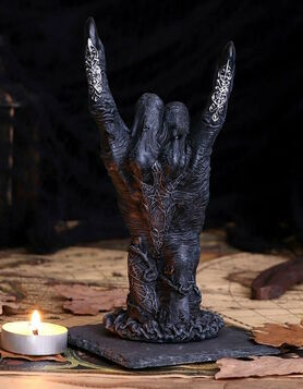 Figurine 'la main de Baphomet'